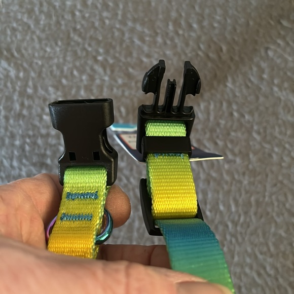Multicolor Adjustable Strap - Picture 4 of 4
